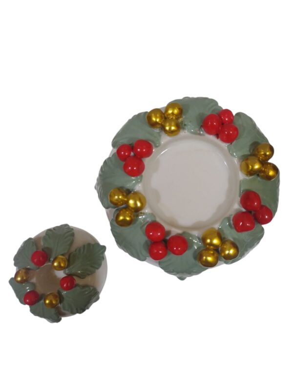 Set 2 portacandela Natale porc. foglie verdi bacche oro e rosse - immagine 3